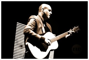 Glenn Gregory Acoustic